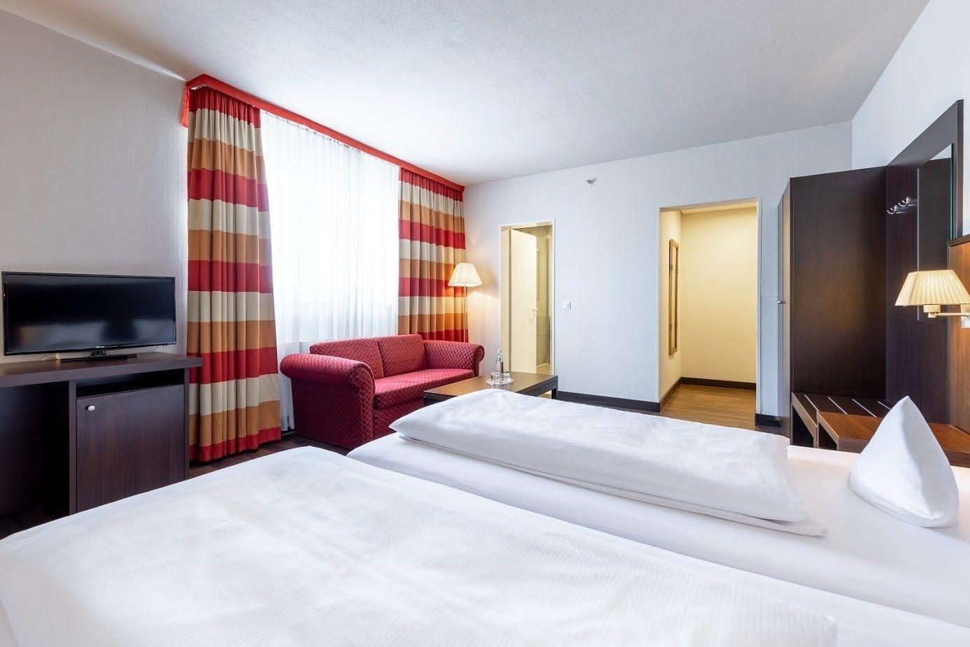 Trip Inn Frankfurt Nordwestzentrum Frankfurt nad Mohanem Exteriér fotografie
